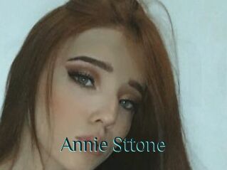 Annie_Sttone