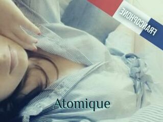 Atomique