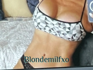 Blondemilfxo