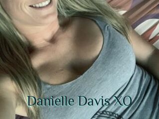 Danielle_Davis_XO