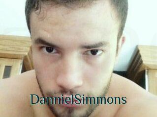 Danniel_Simmons