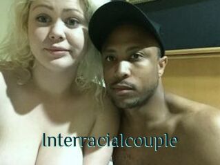 Interracial_couple_