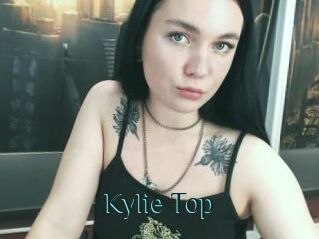 Kylie_Top