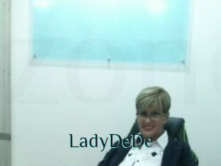 LadyDeDe