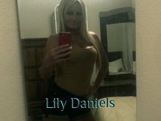 Lily_Daniels