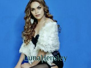 LunaHensley