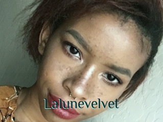 Lalunevelvet