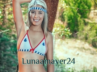 Lunaamayer24