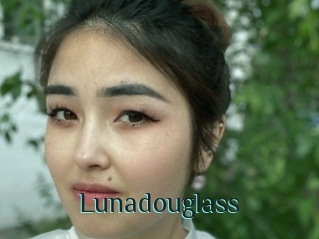 Lunadouglass