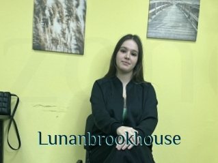 Lunanbrookhouse