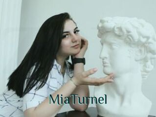 MiaTurnel