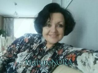matureNORA Zone partouze