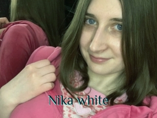 Nika_white