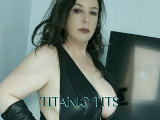 TITANIC_TITS